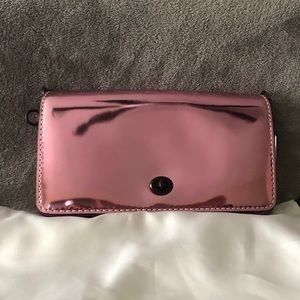 Coach Dinky Crossbody in Metallic Pink (NWT)